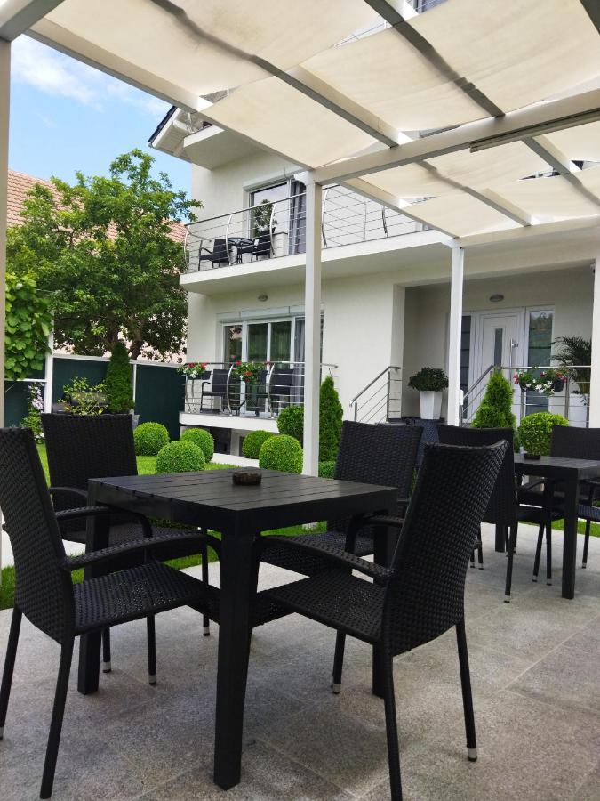 Vila Marius Două Mai Extérieur photo