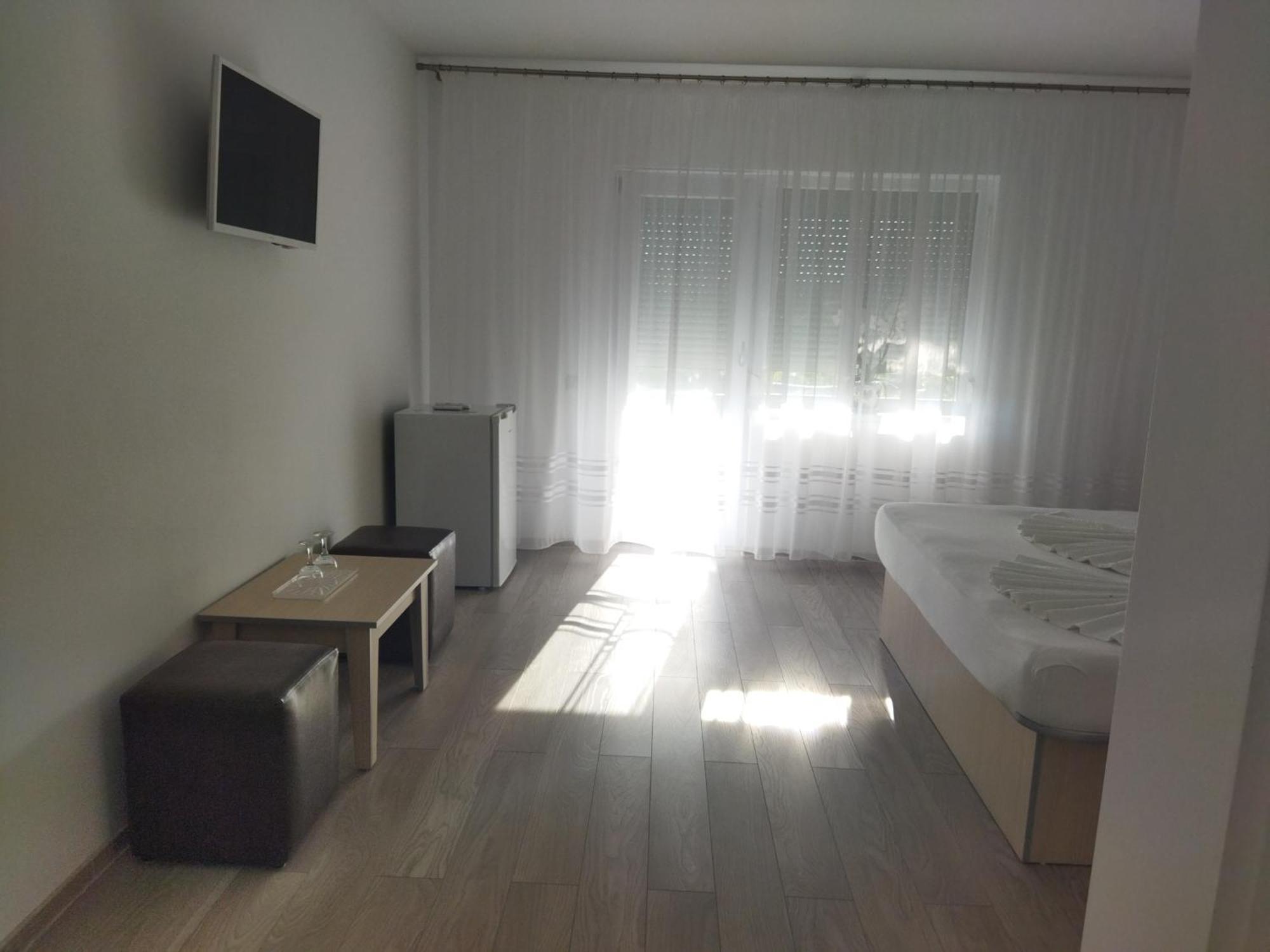 Vila Marius Două Mai Extérieur photo