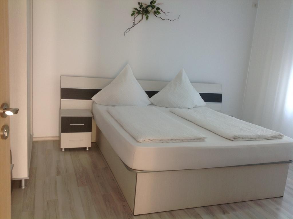 Vila Marius Două Mai Extérieur photo